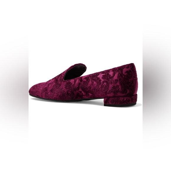 NWT Stuart Weitzman Arky velvet raspberry loafers - Picture 4 of 9